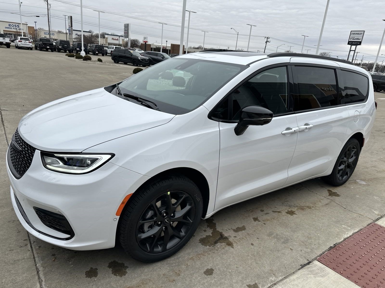 2024 Chrysler Pacifica Limited